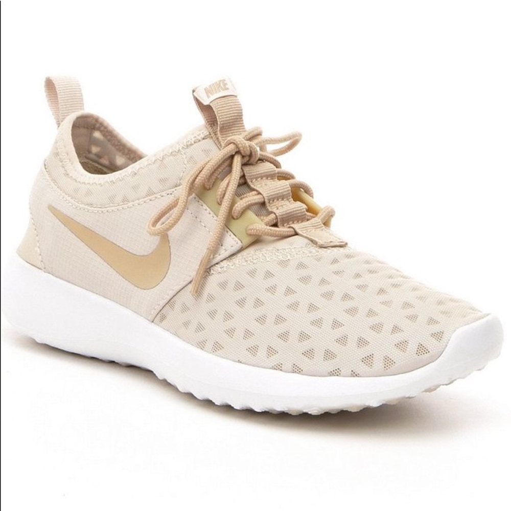 Women’s Nike Juvenate